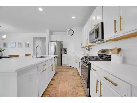 27888 E 7th Ave, Aurora, CO 80018 photo 17