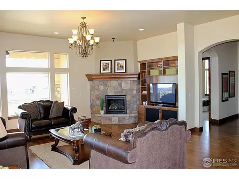 6860 Clovis Ct, Timnath, CO 80547 photo 4