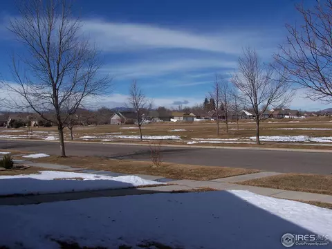 217 E Michigan Ave, Berthoud, CO 80513 photo 4