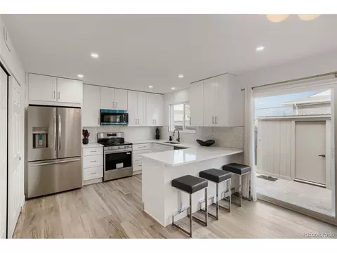 Kitchen - 9276 E Mansfield Ave, Denver, CO 80237 photo 1 of 3