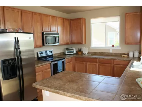 8098 Raspberry Dr, Frederick, CO 80504 photo 12