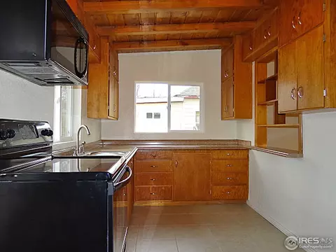824 3rd St, Greeley, CO 80631 photo 3