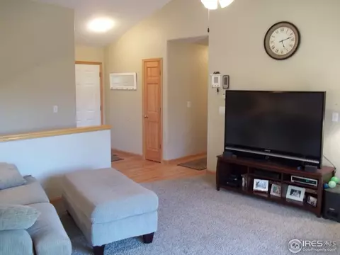 402 Hemlock Dr, Windsor, CO 80550 photo 3
