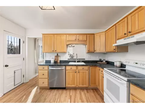 5520 E Bails Dr, Denver, CO 80222 photo 10
