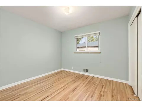 5520 E Bails Dr, Denver, CO 80222 photo 15