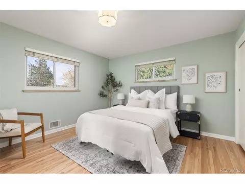 5520 E Bails Dr, Denver, CO 80222 photo 12