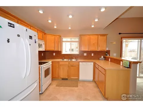 247 Topaz Ct, Windsor, CO 80550 photo 7