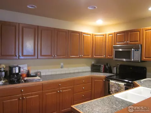 3312 69th Ave, Greeley, CO 80634 photo 4