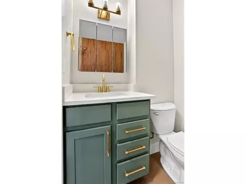 Bath - 4645 Portside Way, Boulder, CO 80301 photo 2 of 3