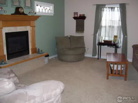 410 Oak St, Windsor, CO 80550 photo 2