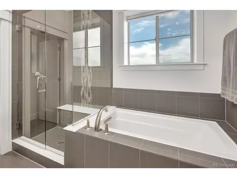 9092 E 61st Pl, Denver, CO 80238 photo 20