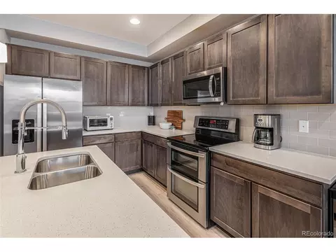 16250 E Warner Pl, Denver, CO 80239 photo 9