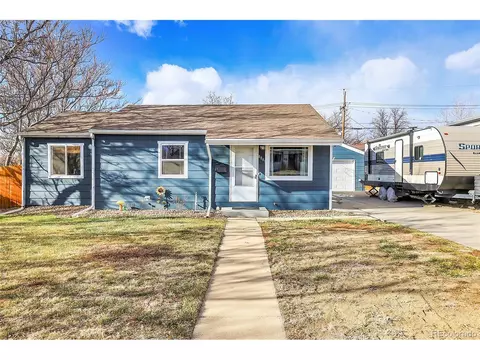 8881 Hoyt Dr, Thornton, CO 80229