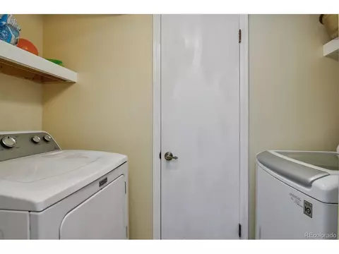 11082 E Linvale Dr, Aurora, CO 80014 photo 9