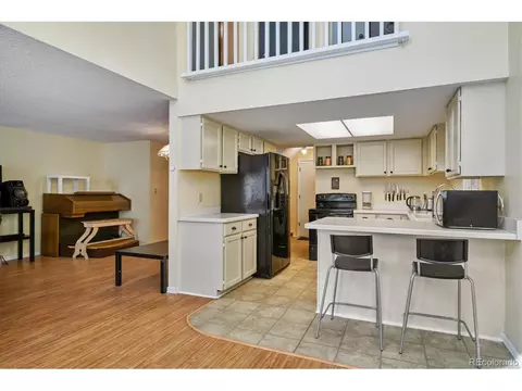 11082 E Linvale Dr, Aurora, CO 80014 photo 4