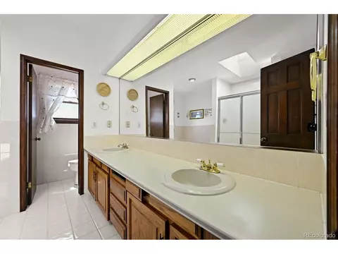 17852 E Long Ave, Centennial, CO 80016 photo 24
