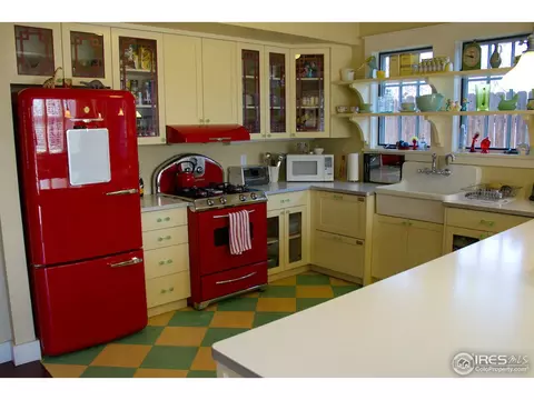 1104 Juniper Ave, Boulder, CO 80304 photo 2