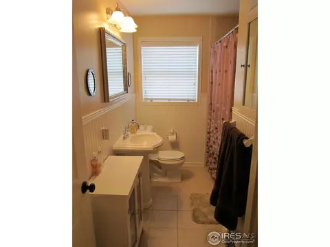 2920 Cherry St, Denver, CO 80207 photo 10