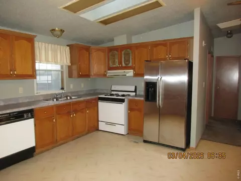 205 N 2nd St #10, Berthoud, CO 80513 photo 5