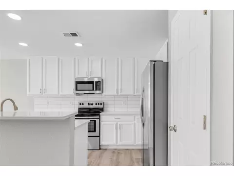 5758 N Danube St #E, Denver, CO 80249 photo 2
