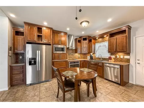 Kitchen - 6155 Mallow Grn, Frederick, CO 80530 photo 1 of 4