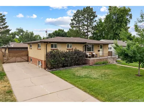 4710 S Washington St, Englewood, CO 80113
