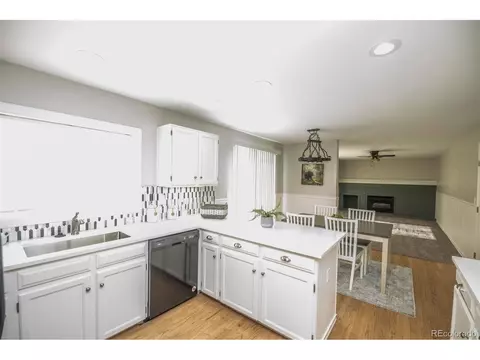 18202 E Nassau Dr, Aurora, CO 80013 photo 5