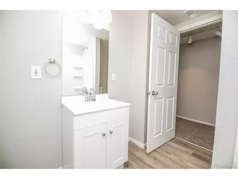 18202 E Nassau Dr, Aurora, CO 80013 photo 32