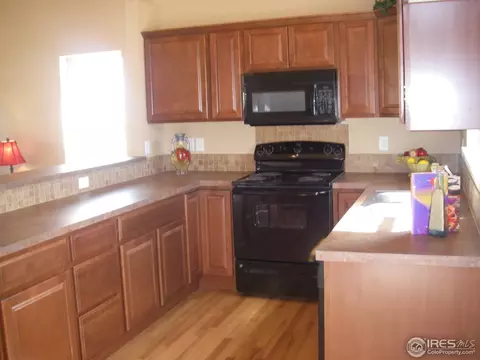 103 E Colorado Ave, Berthoud, CO 80513 photo 3
