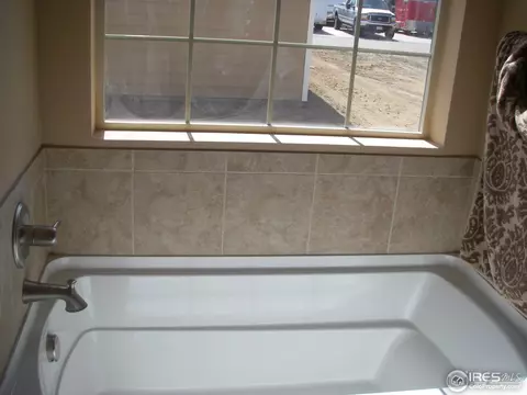 103 E Colorado Ave, Berthoud, CO 80513 photo 9