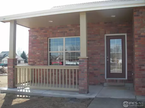 103 E Colorado Ave, Berthoud, CO 80513 photo 2