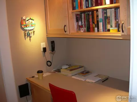 755 Pearl St, Boulder, CO 80302 photo 6
