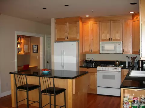 755 Pearl St, Boulder, CO 80302 photo 7