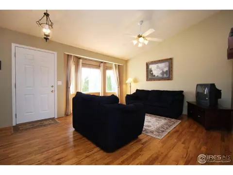 404 Tuckaway Ct, Windsor, CO 80550 photo 3
