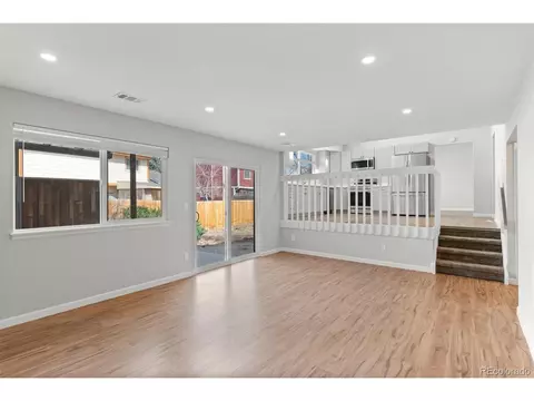 18961 E Chaffee Pl, Denver, CO 80249 photo 14