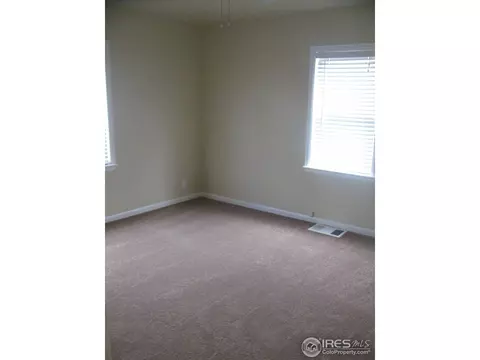 1609 Iola St, Aurora, CO 80010 photo 5