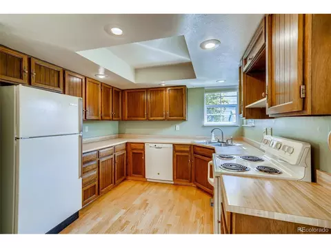 8285 Iris Ct, Arvada, CO 80005 photo 6