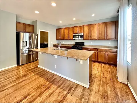 25146 E Lake Dr, Aurora, CO 80016 photo 9