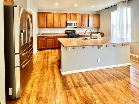 25146 E Lake Dr, Aurora, CO 80016 photo 8