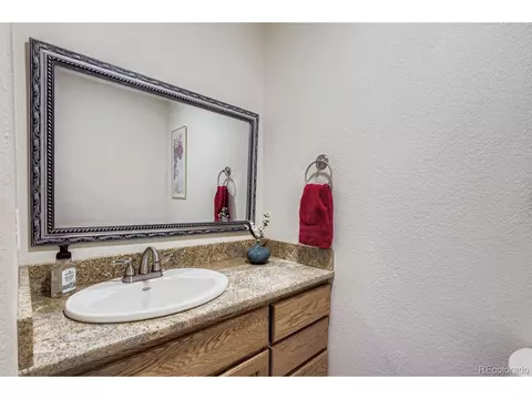 101 E Indiana Ave, Berthoud, CO 80513 photo 25