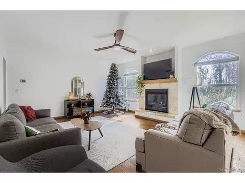101 E Indiana Ave, Berthoud, CO 80513 photo 8