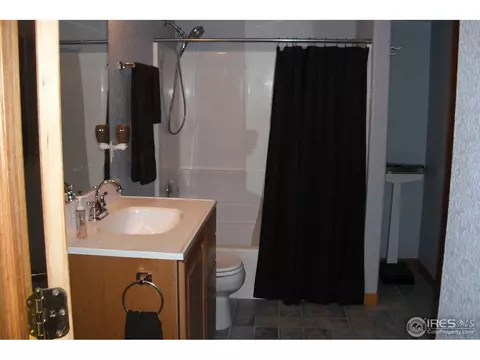 213 E Iowa Ave, Berthoud, CO 80513 photo 13