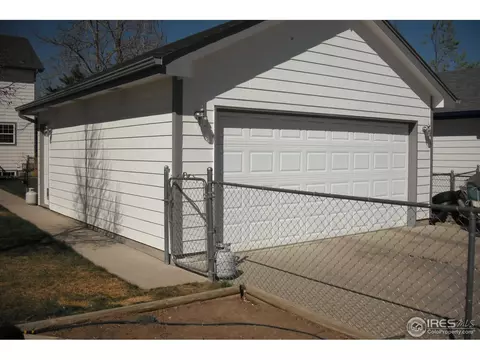 213 E Iowa Ave, Berthoud, CO 80513 photo 20
