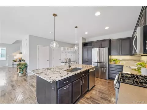 Kitchen - 10877 Touchstone Loop, Parker, CO 80134 photo 4 of 4