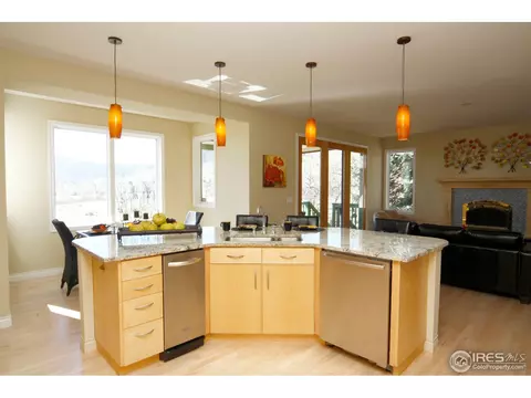 792 Yellow Pine Ave, Boulder, CO 80304 photo 8