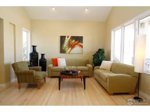 792 Yellow Pine Ave, Boulder, CO 80304 photo 2