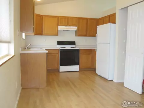 4004 Dove Ln, Evans, CO 80620 photo 5