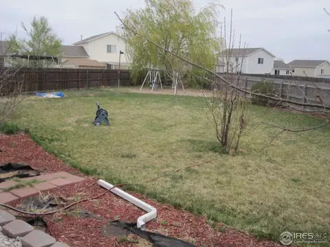 4004 Dove Ln, Evans, CO 80620 photo 3