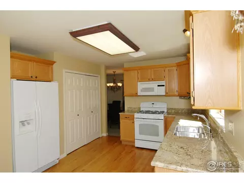 4854 Franklin Dr, Boulder, CO 80301 photo 3
