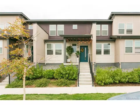 16074 E 47th Pl, Denver, CO 80239 photo 1